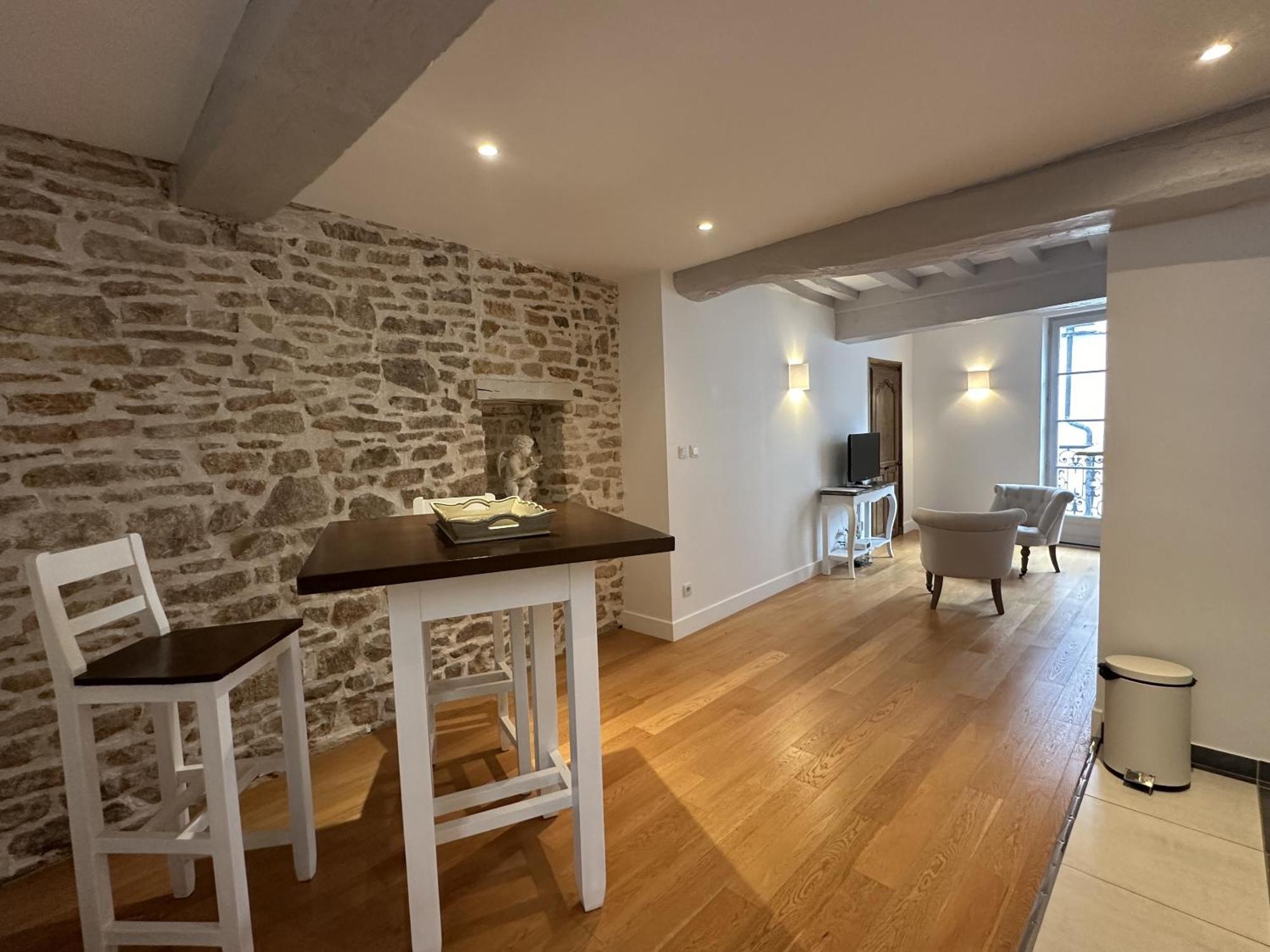 Batisse Paradis- 3 Appartements Calmes Et Elegants Au Centre Historique De Beaune Beaune  Zimmer foto